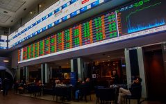 ibovespa-opera-em-alta,-com-ipca-15-abaixo-das-expectativas-e-dados-dos-eua-no-radar