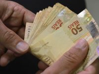 desenrola-chega-a-r$-5,4-bilhoes-em-renegociacoes-e-limpa-4,8-milhoes-de-nomes-em-tres-semanas,-diz-febraban